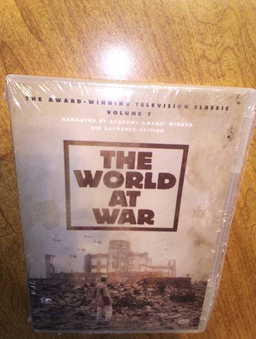 The World At War Volume 7 2004 A&E/Thames Sir Laurence Olivier DVD Sealed